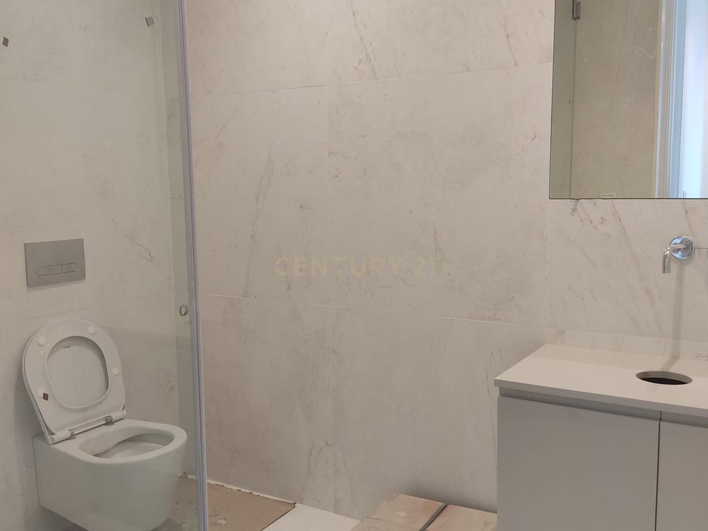 Apartamento T3 renovado, Paranhos - Image 5