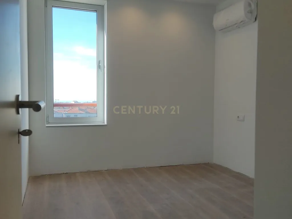 Apartamento T3 renovado, Paranhos - Image 10