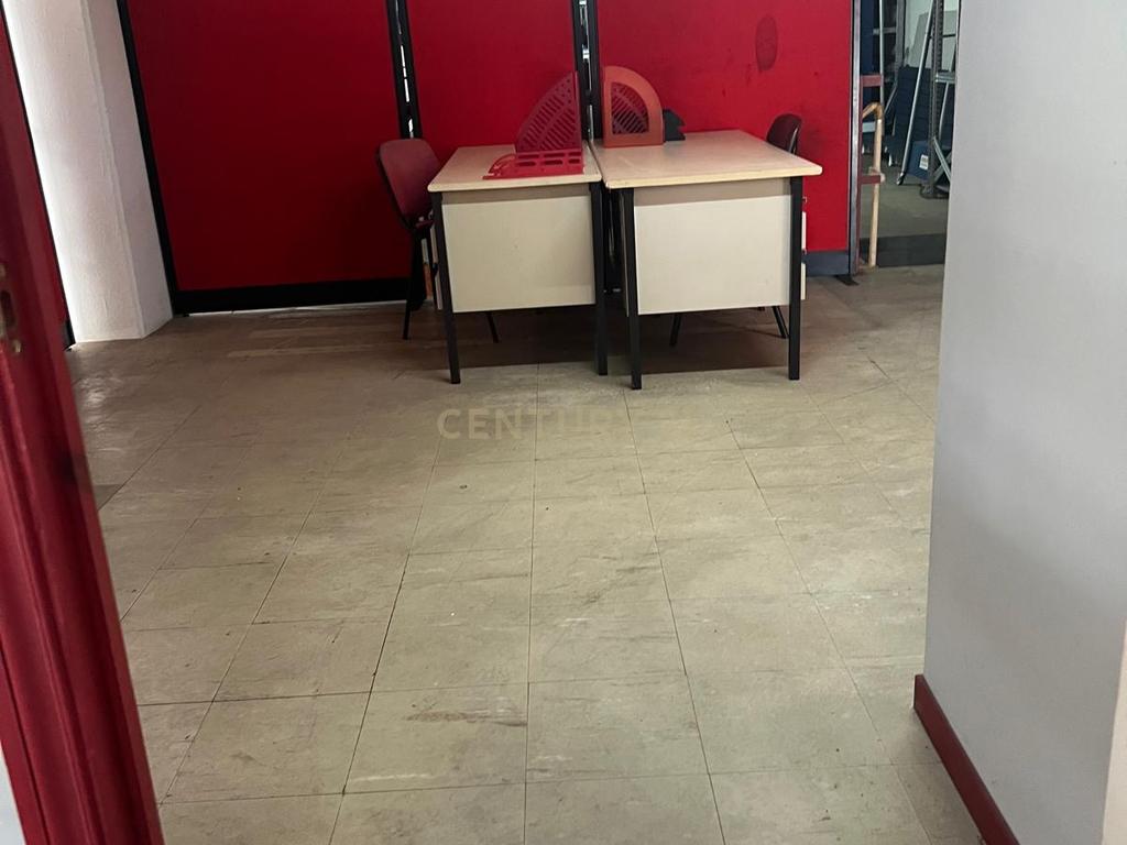 ARMAZÉM PARA VENDA EM MAFRA - OPORTUNIDADE DE INVESTIMENTO - Image 37
