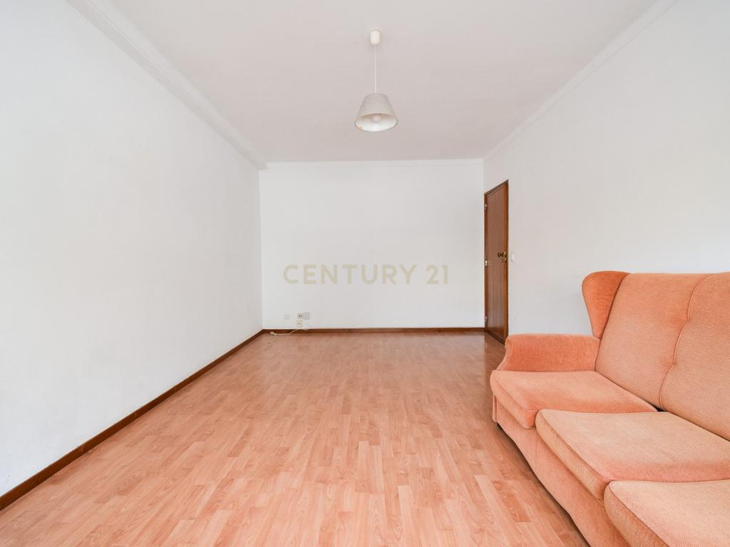 APARTAMENTO T2 NO JARDIM DOS MONTES CLAROS – O INVESTIMENTO CERTO EM COIMBRA - Image 6