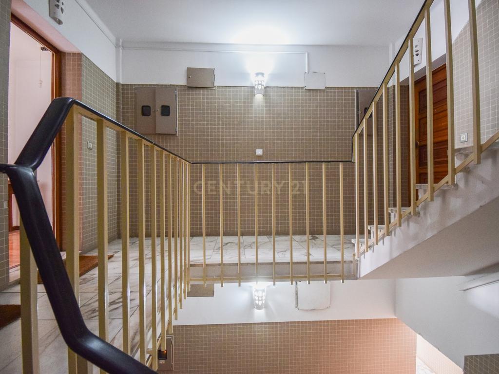 APARTAMENTO T2 NO JARDIM DOS MONTES CLAROS – O INVESTIMENTO CERTO EM COIMBRA - Image 21