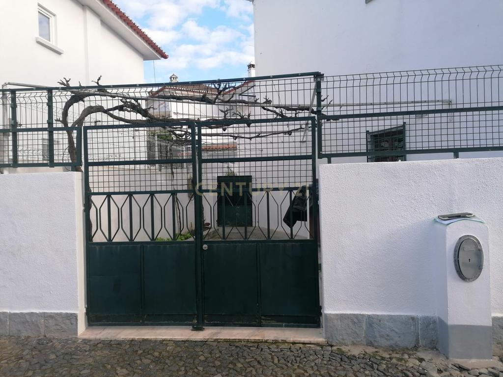 Moradia independente , T2, com Pátio e Varanda em Beja - Oportunidade Única! - Image 20