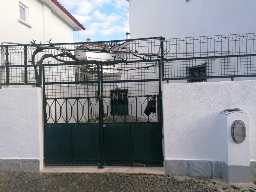 Moradia independente , T2, com Pátio e Varanda em Beja - Oportunidade Única! - Image 20