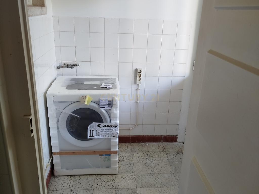 Apartamento (andar de moradia)T4 na Quinta da Alagoa em Carcavelos com Jardim e Piscina Comum - Image 19