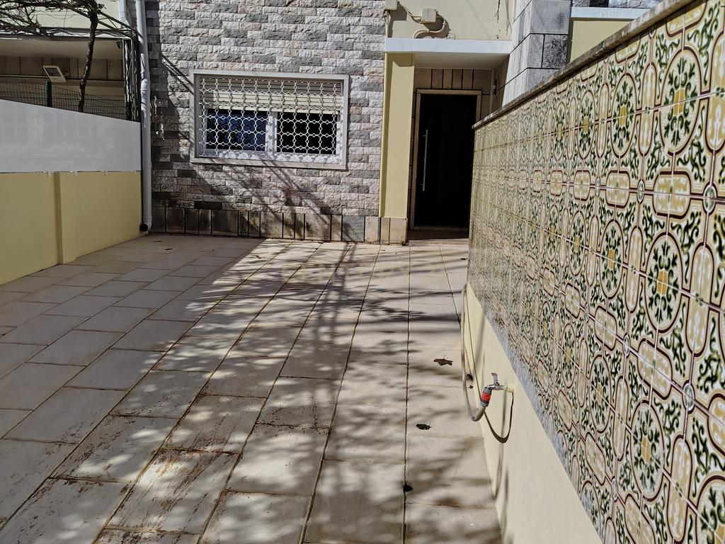 Apartamento (andar de moradia)T4 na Quinta da Alagoa em Carcavelos com Jardim e Piscina Comum - Image 31