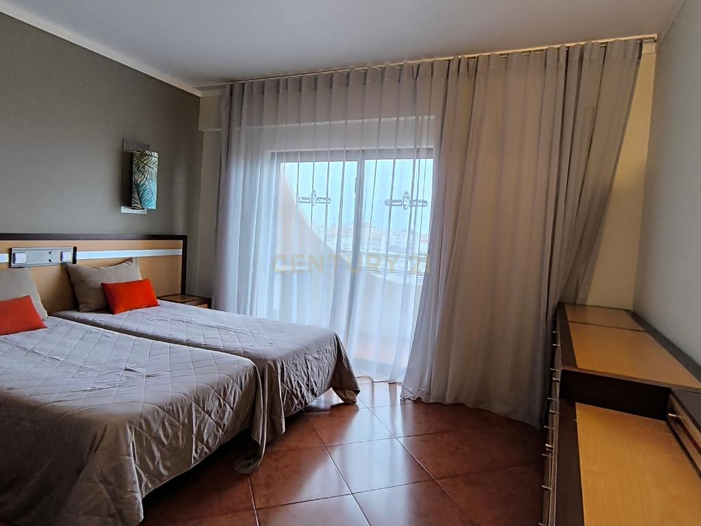 Apartamento T1 no Hotel Paraíso - Image 11