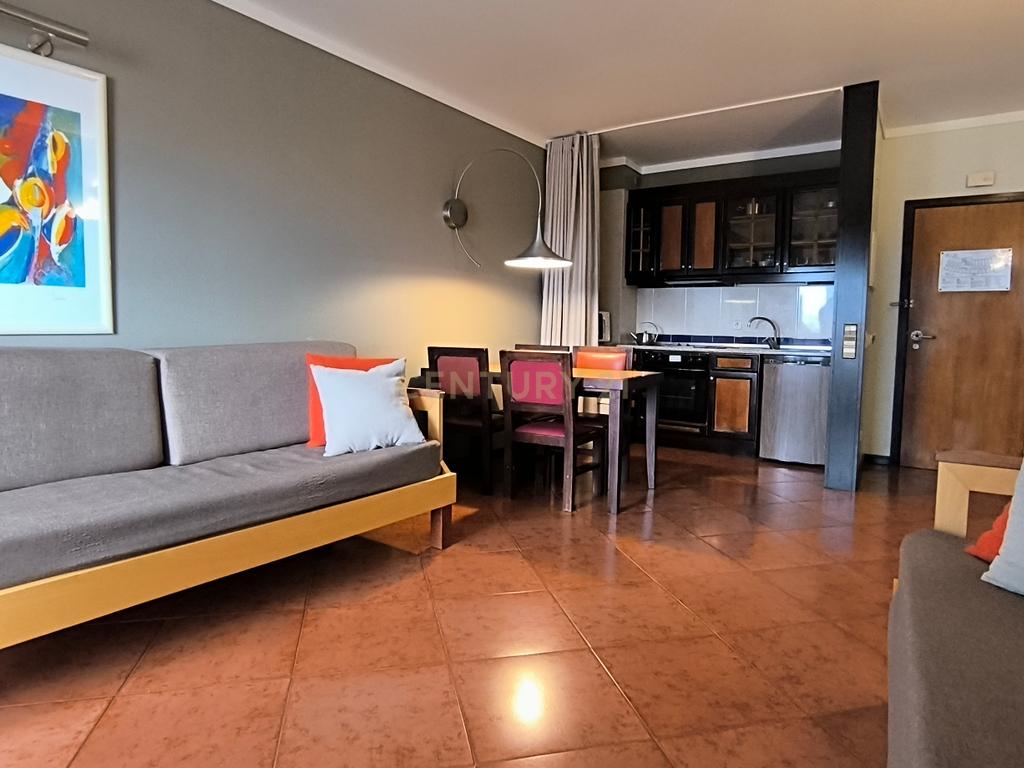 Apartamento T1 no Hotel Paraíso - Image 2