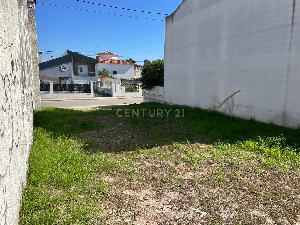 Lote de terreno para construção de moradia geminada - Image 9