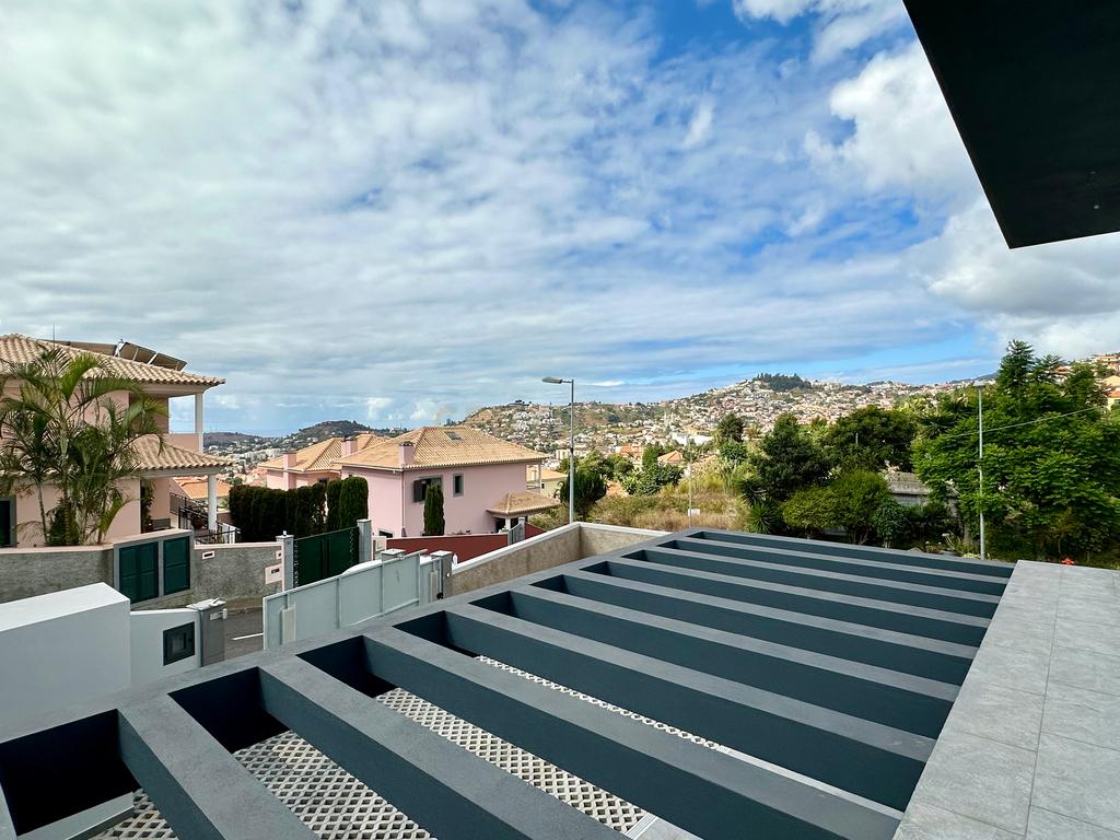 Moradia T3 - São Roque - Image 29