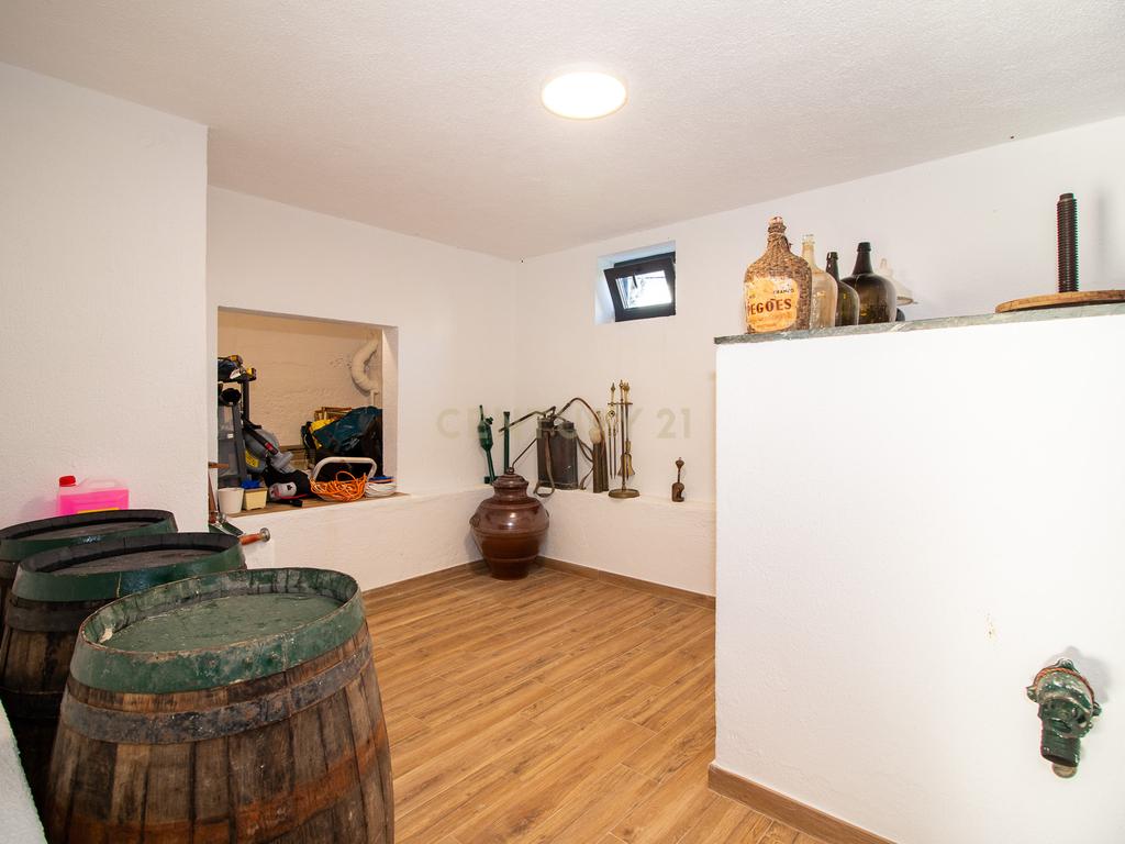 Vivendo o Sonho: Luxuosa Moradia T5 em Albarraque com Espaço de Lazer para Crianças - Image 62