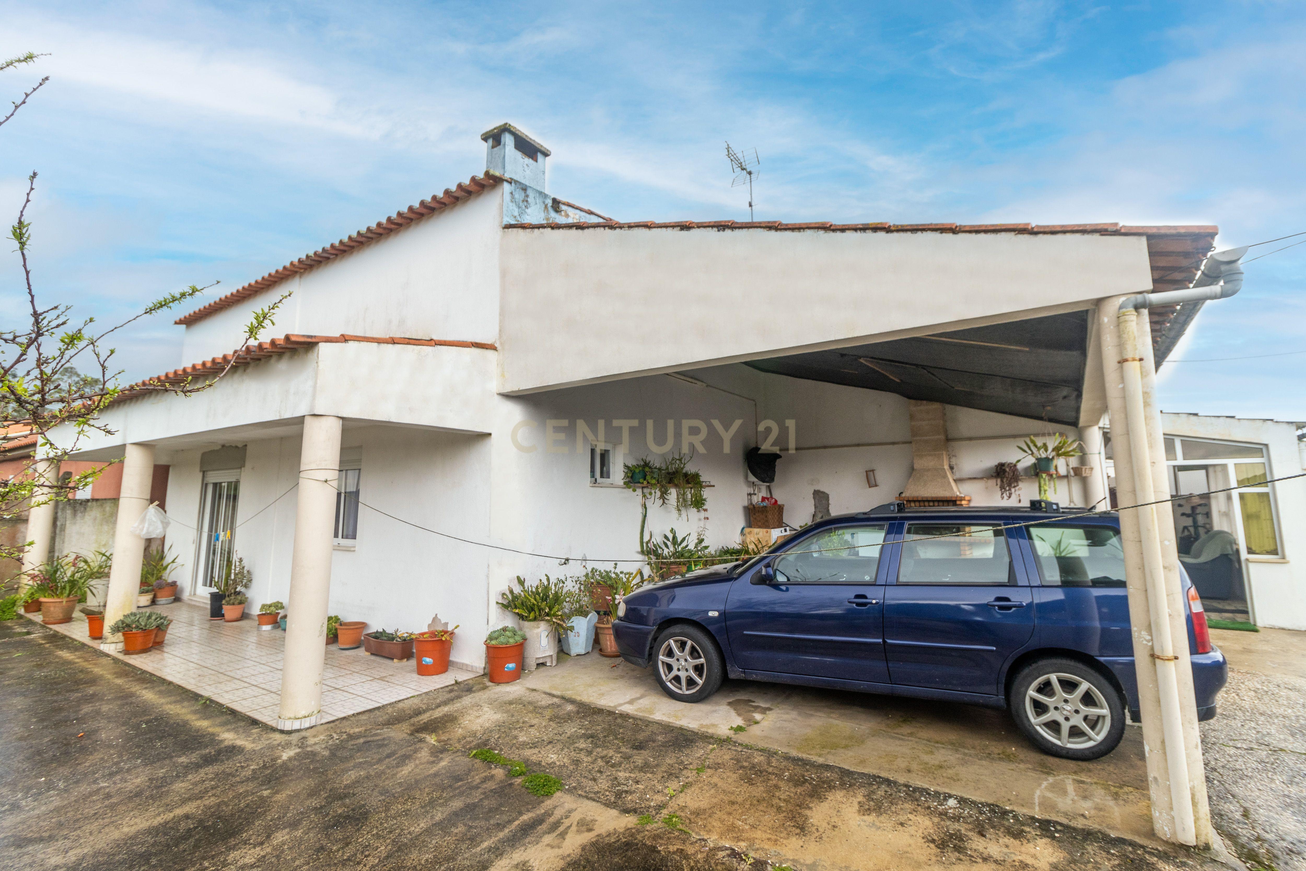 Moradia T3 Coimbrão - Image 27
