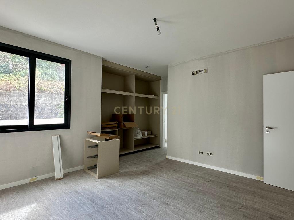 Moradia T3 - São Roque - NOVA - Image 60