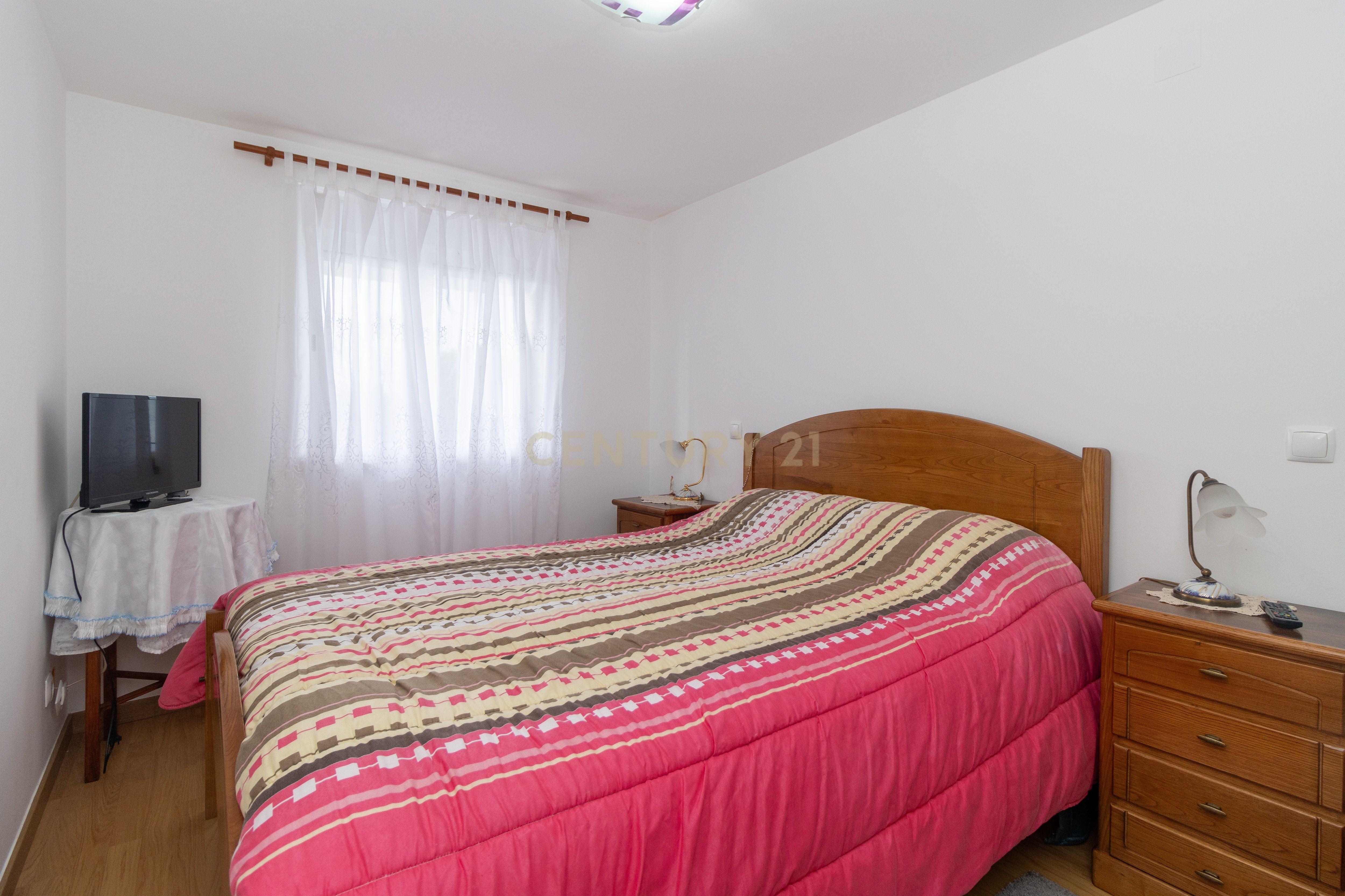 Moradia T3 Coimbrão - Image 22
