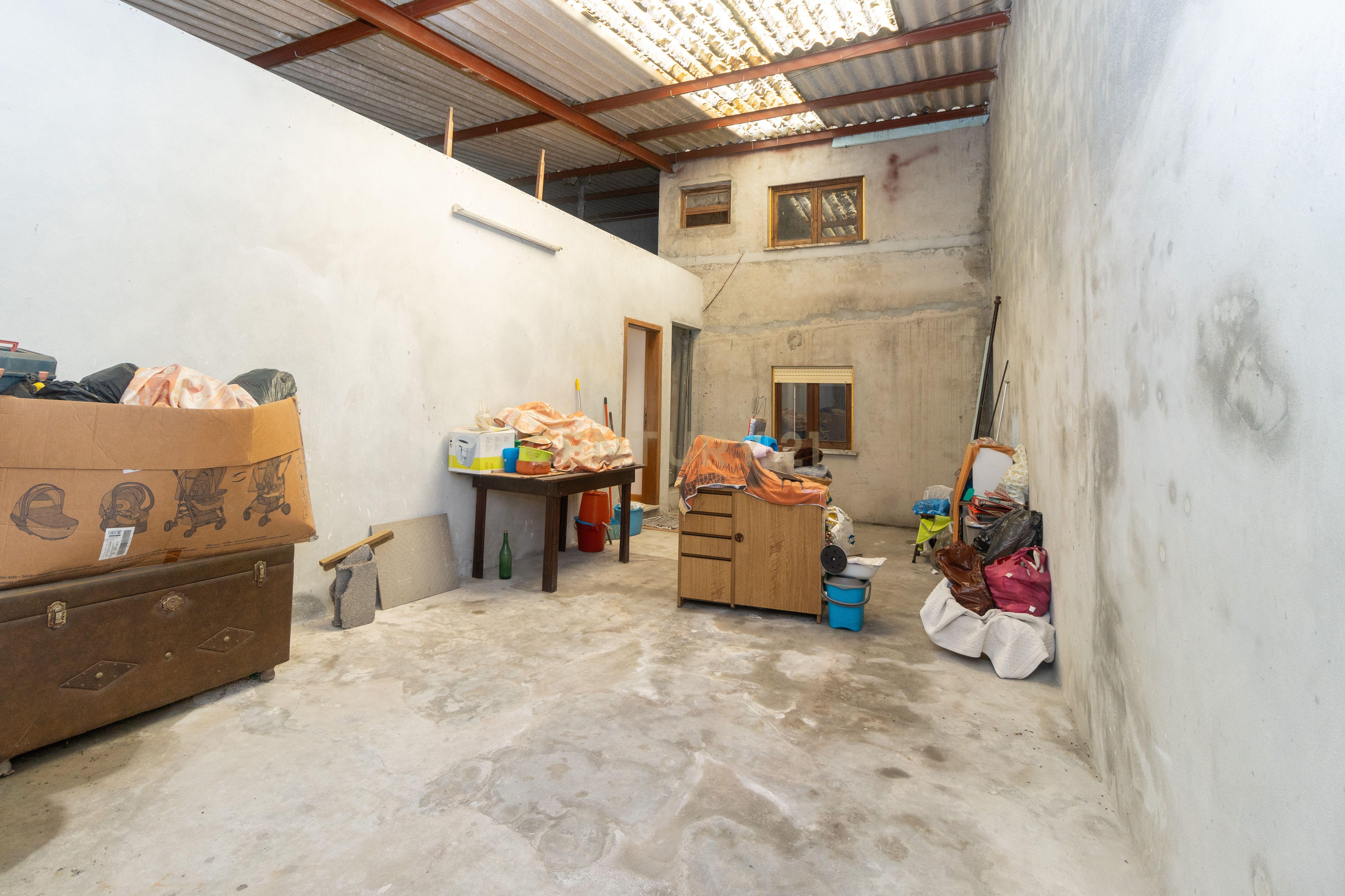 Moradia T3 Coimbrão - Image 35