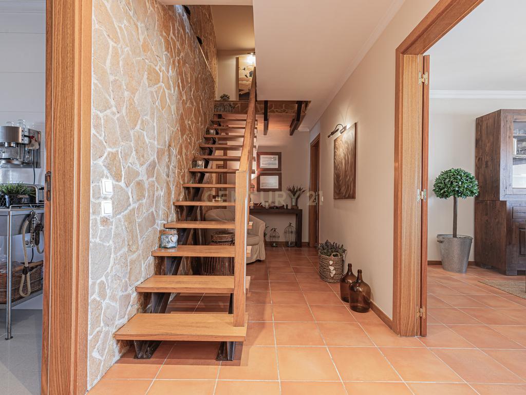 Apartamento T3 + 1 Duplex com duas varandas e vista de Mar Deslumbrante no Condomínio de Luxo Janelas da Ericeira - Image 27