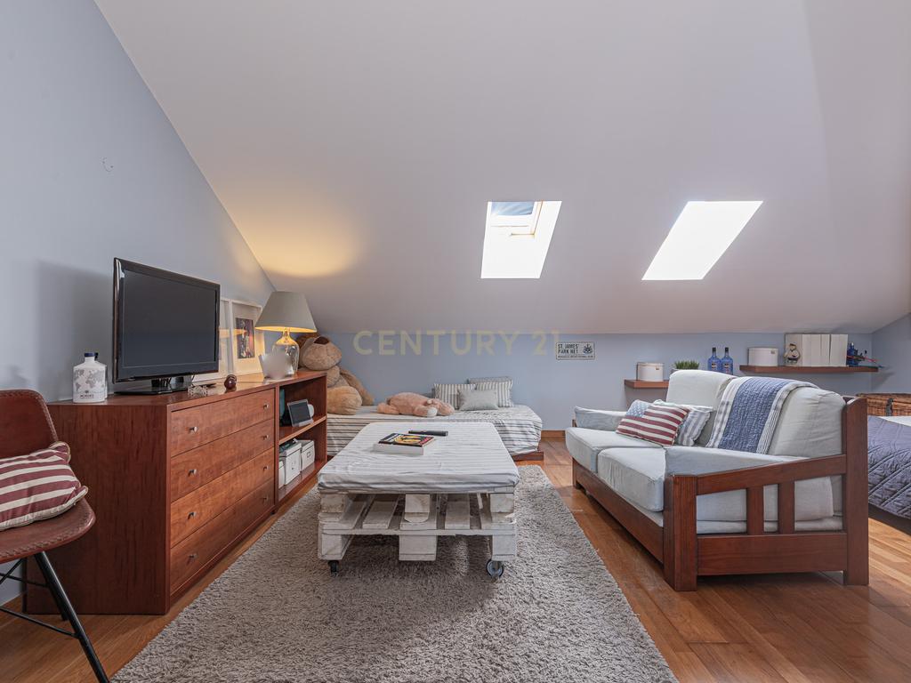 Apartamento T3 + 1 Duplex com duas varandas e vista de Mar Deslumbrante no Condomínio de Luxo Janelas da Ericeira - Image 31