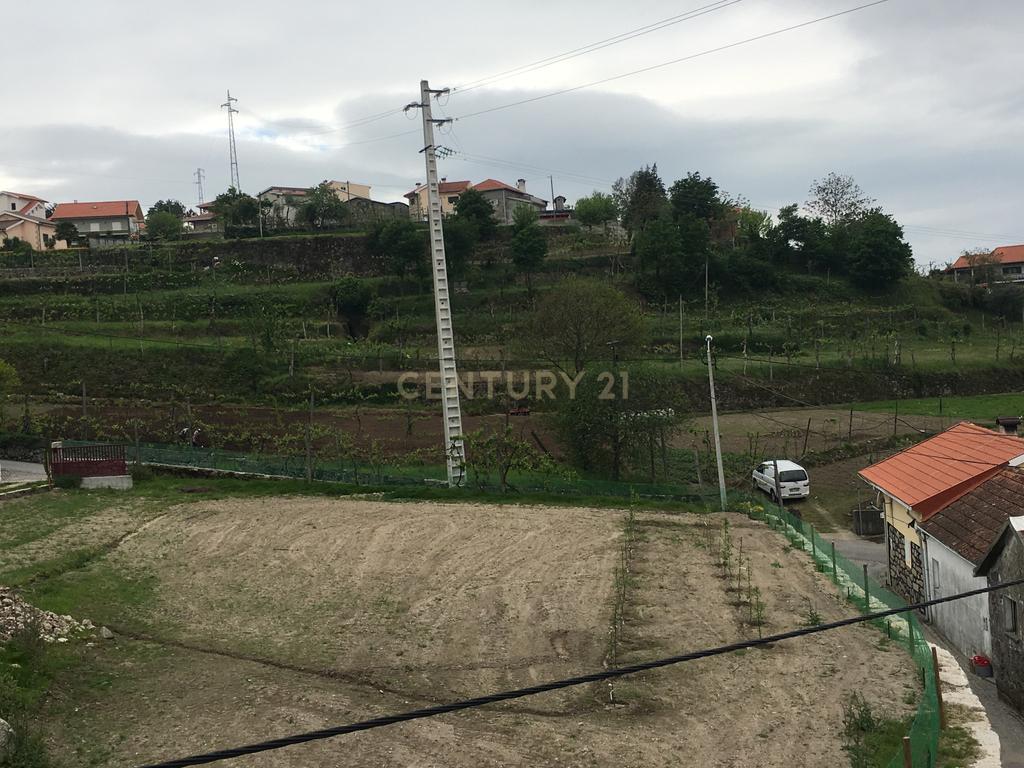 Moradia em Pedra na zona do Gerês - Image 10