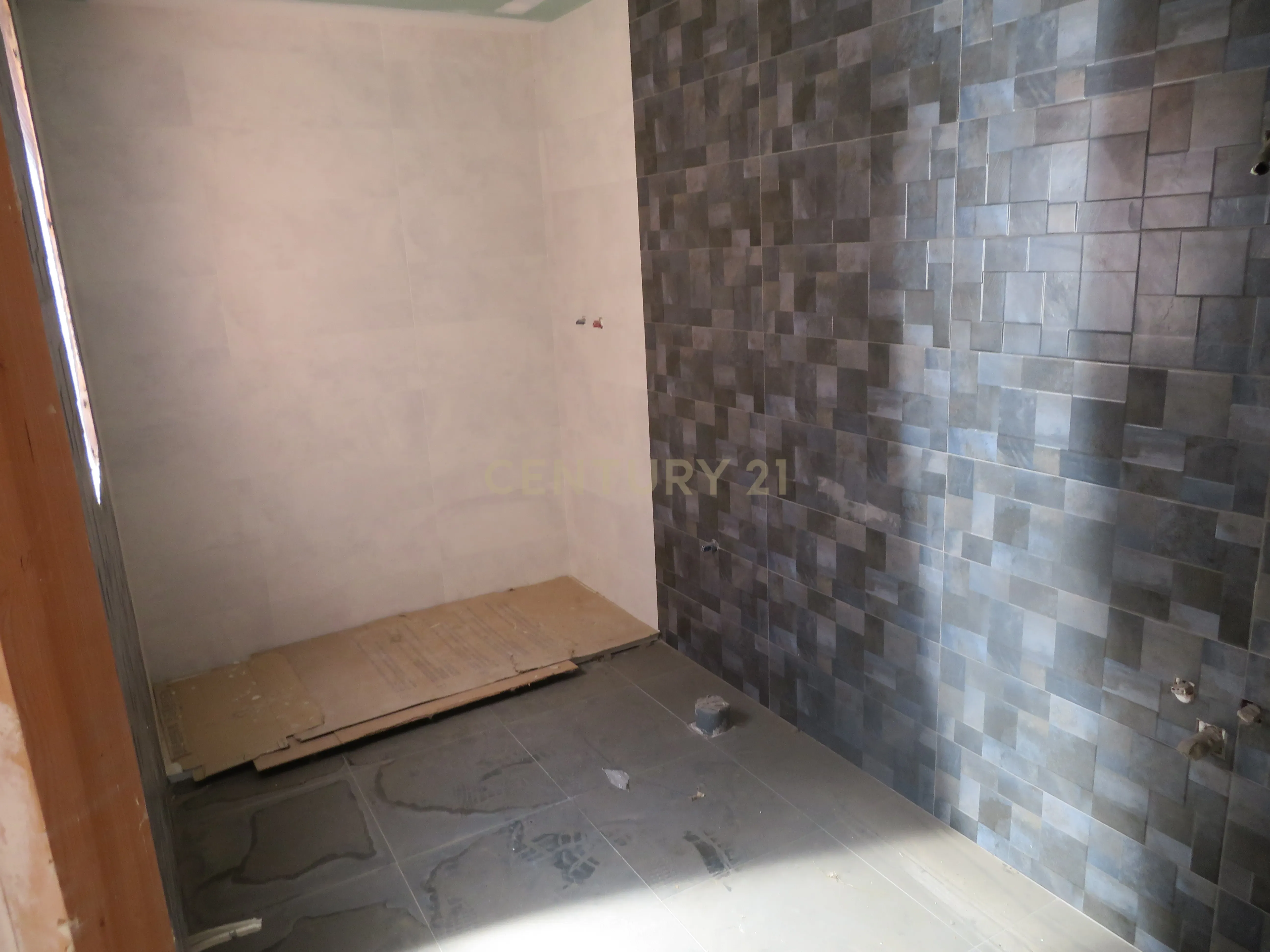undefined - Image 18
