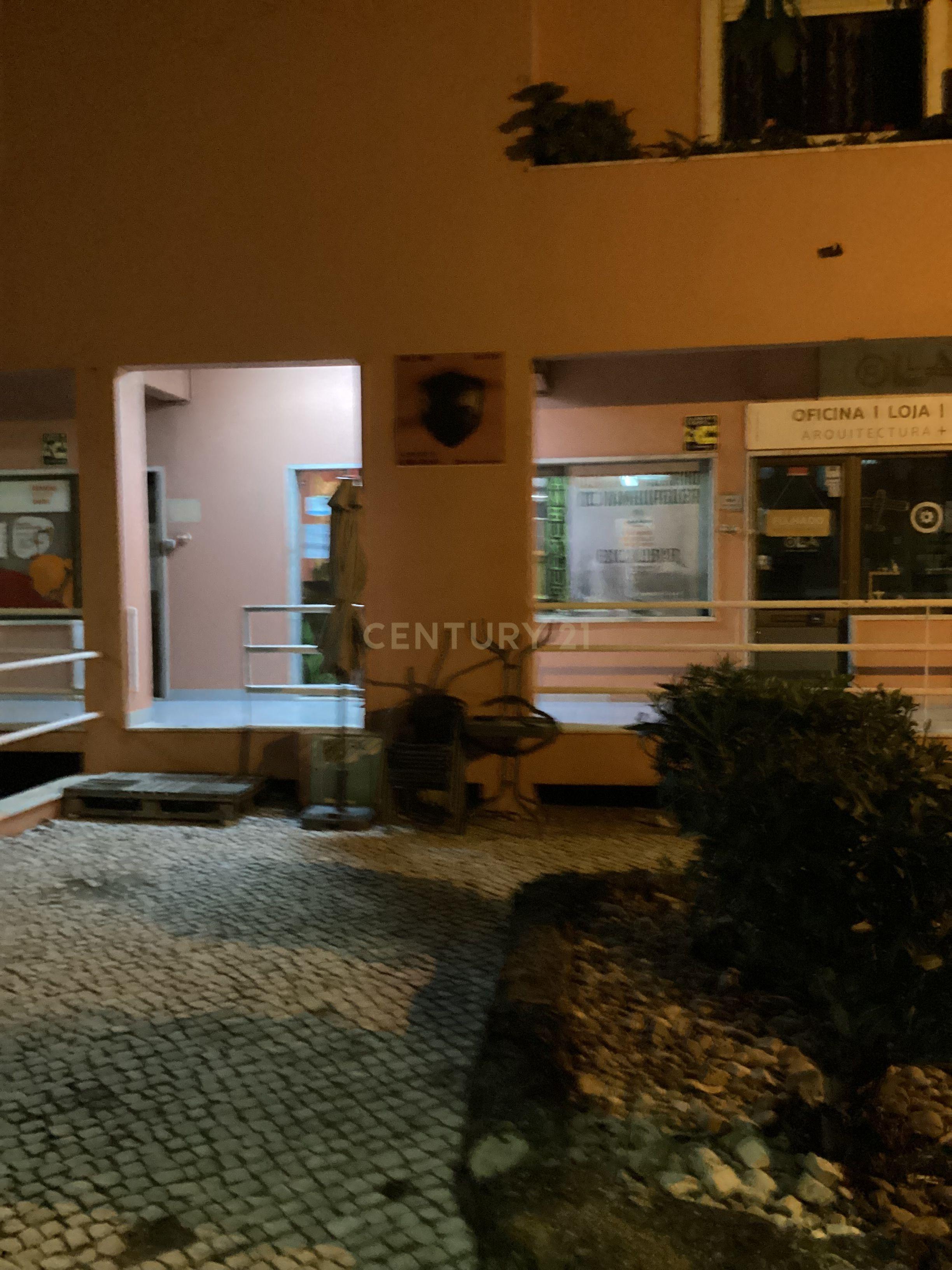 Cedência de quotas de Empresa afeta ao Ramo de Hotelaria. - Image 15
