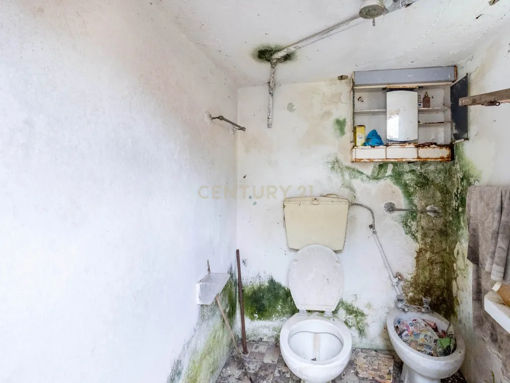 Moradia T2-r/chão para reconstruir em Pombal. - Image 11