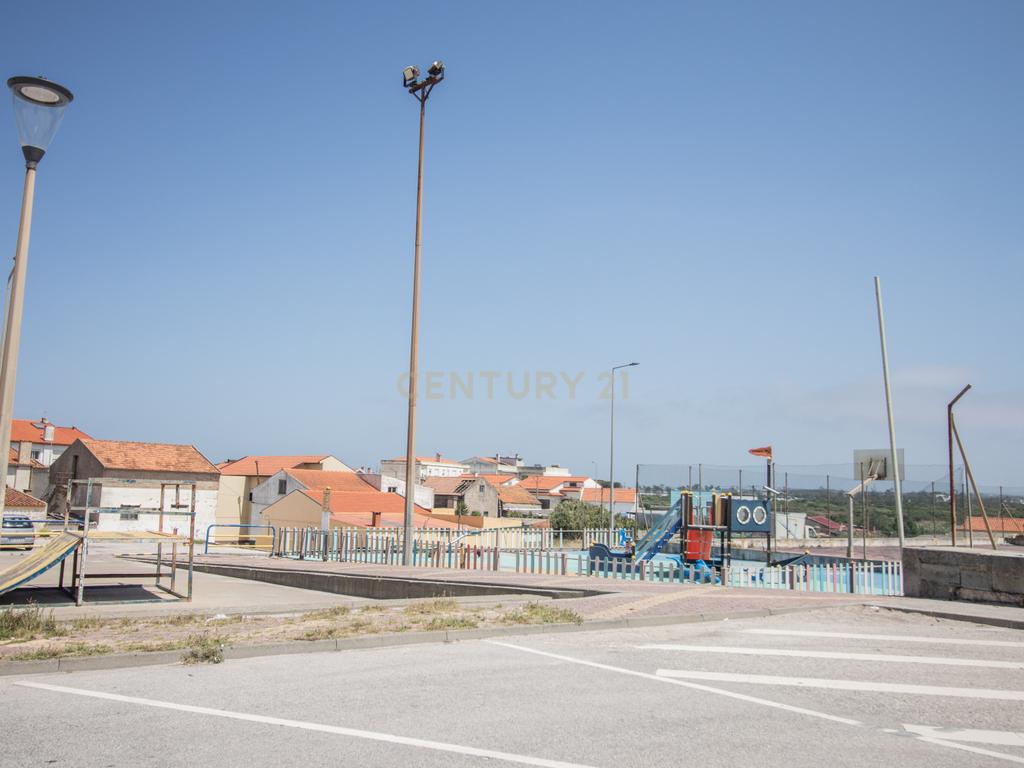 Moradia T8 Perto da Praia em São Pedro, Figueira da Foz - Image 29
