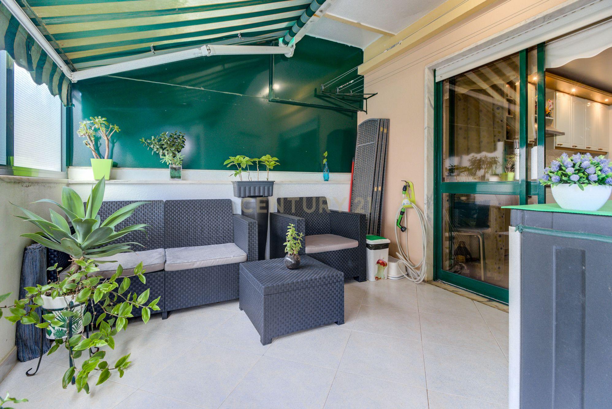 Excelente apartamento T3 em Massamá Norte (garagem BOX e arrecadação) - Image 7