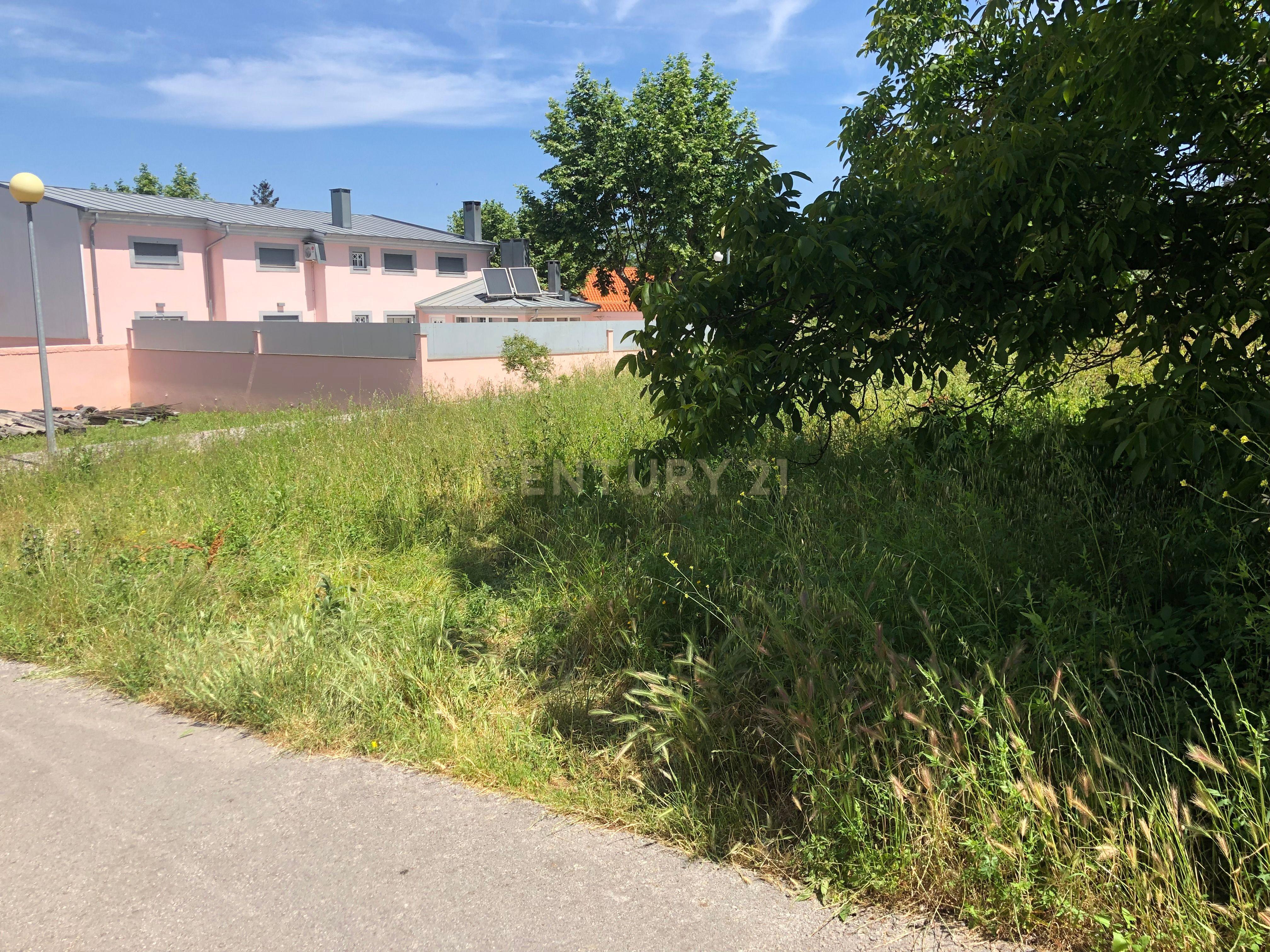Land for sale in Lousã, Portugal — €140,000