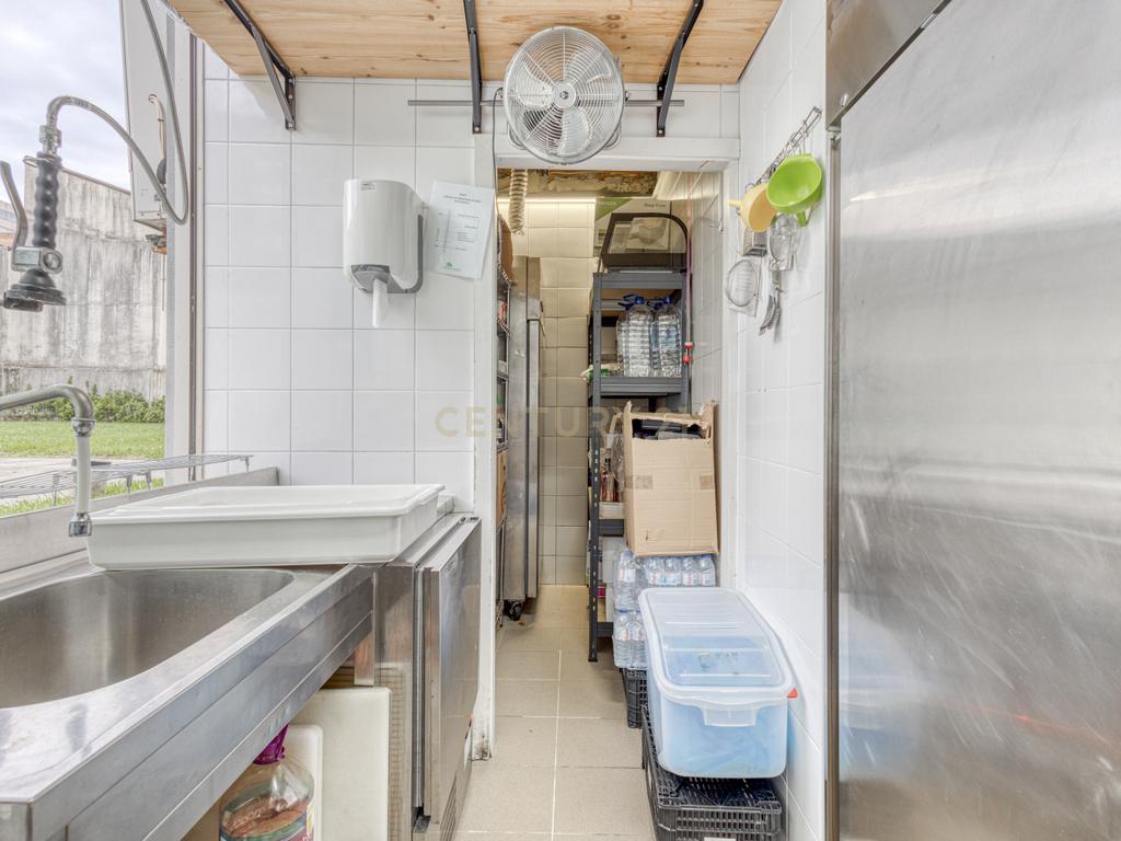 Trespasse de Restaurante Sushi Bar com esplanada em Matosinhos - Image 18