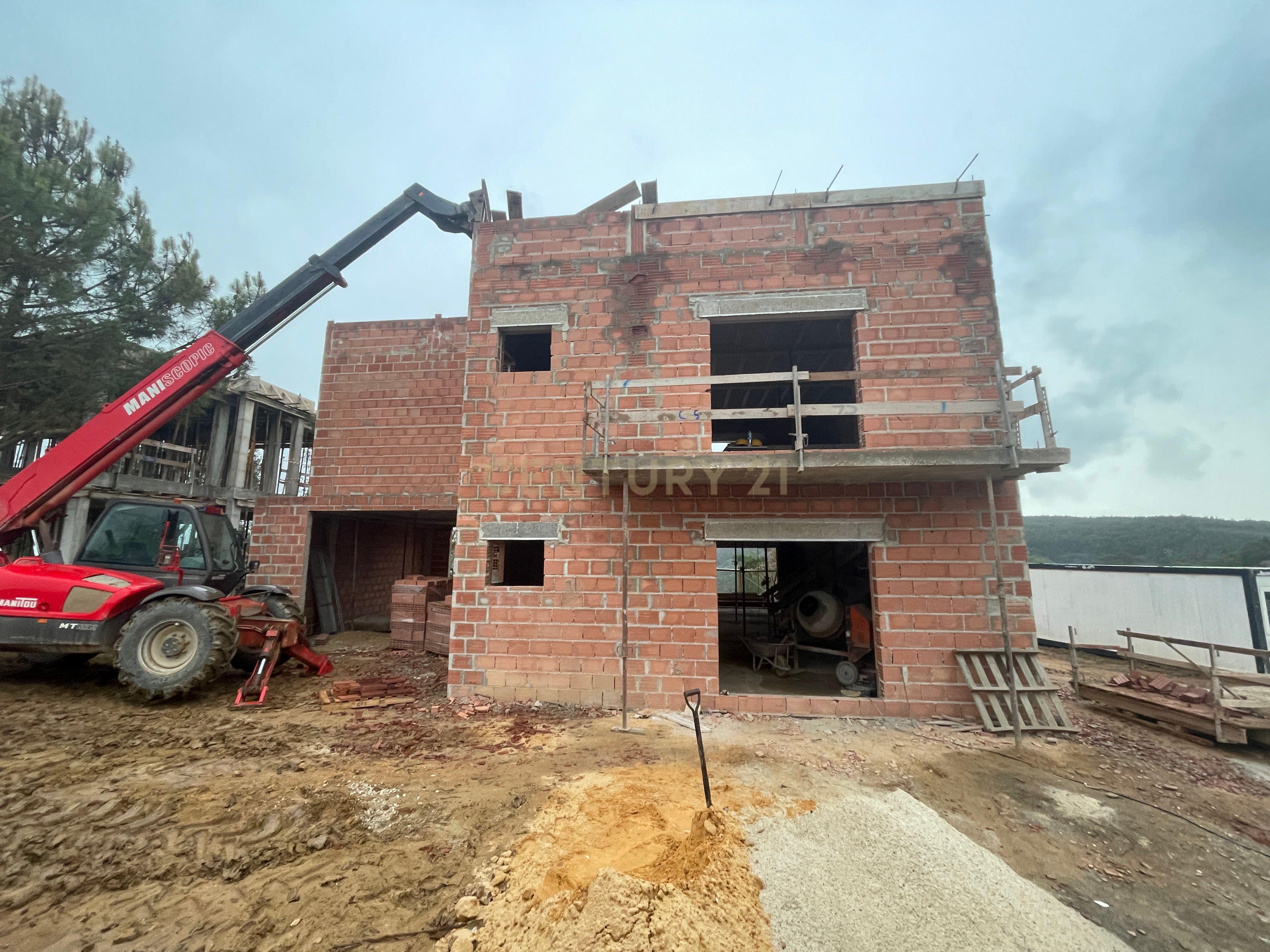 Moradia Moderna - Em Construção - 4 quartos - Campo - Alcobaça - Image 2
