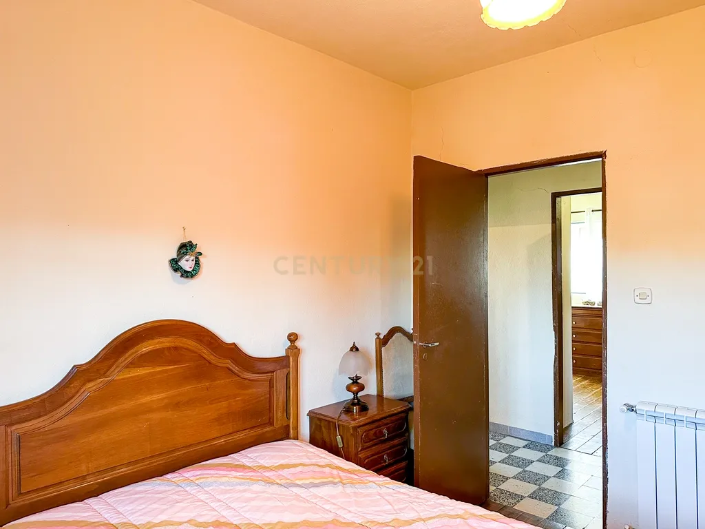 Casa Isolada com Adega e Terraço em Penhas Juntas, Vinhais. - Image 13