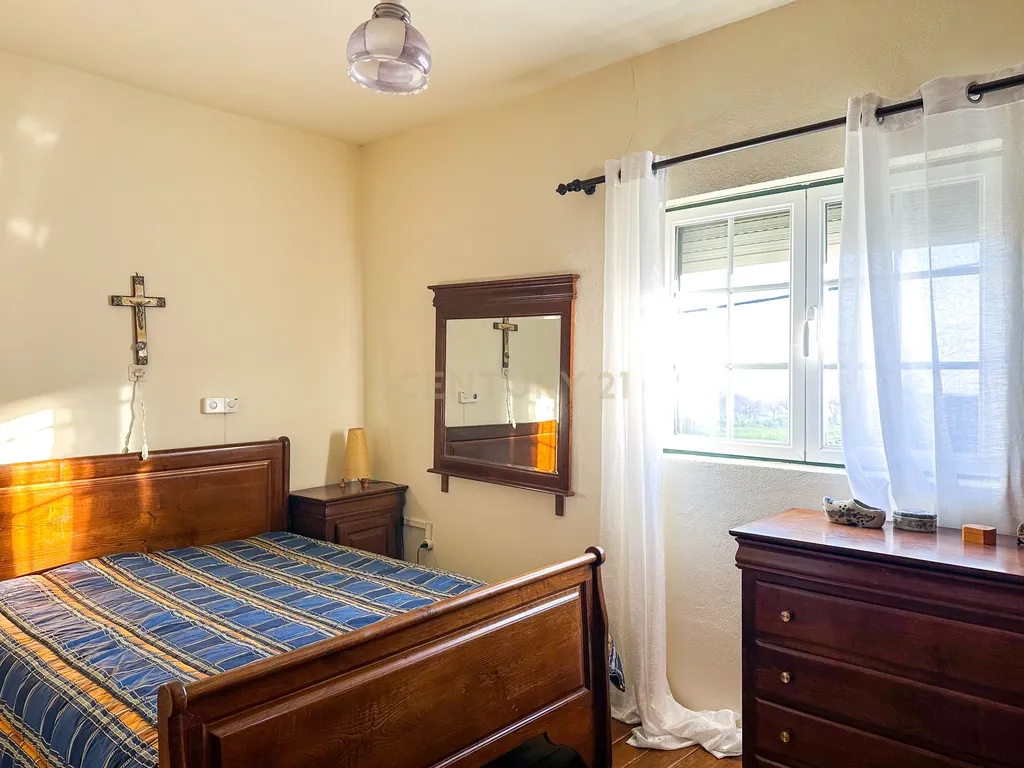 Casa Isolada com Adega e Terraço em Penhas Juntas, Vinhais. - Image 12
