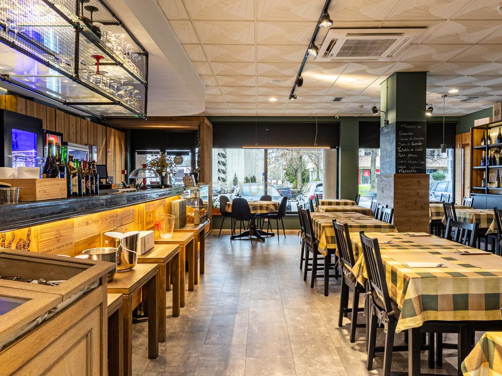 Restaurante para trespasse em Nogueiró, Braga - Image 1