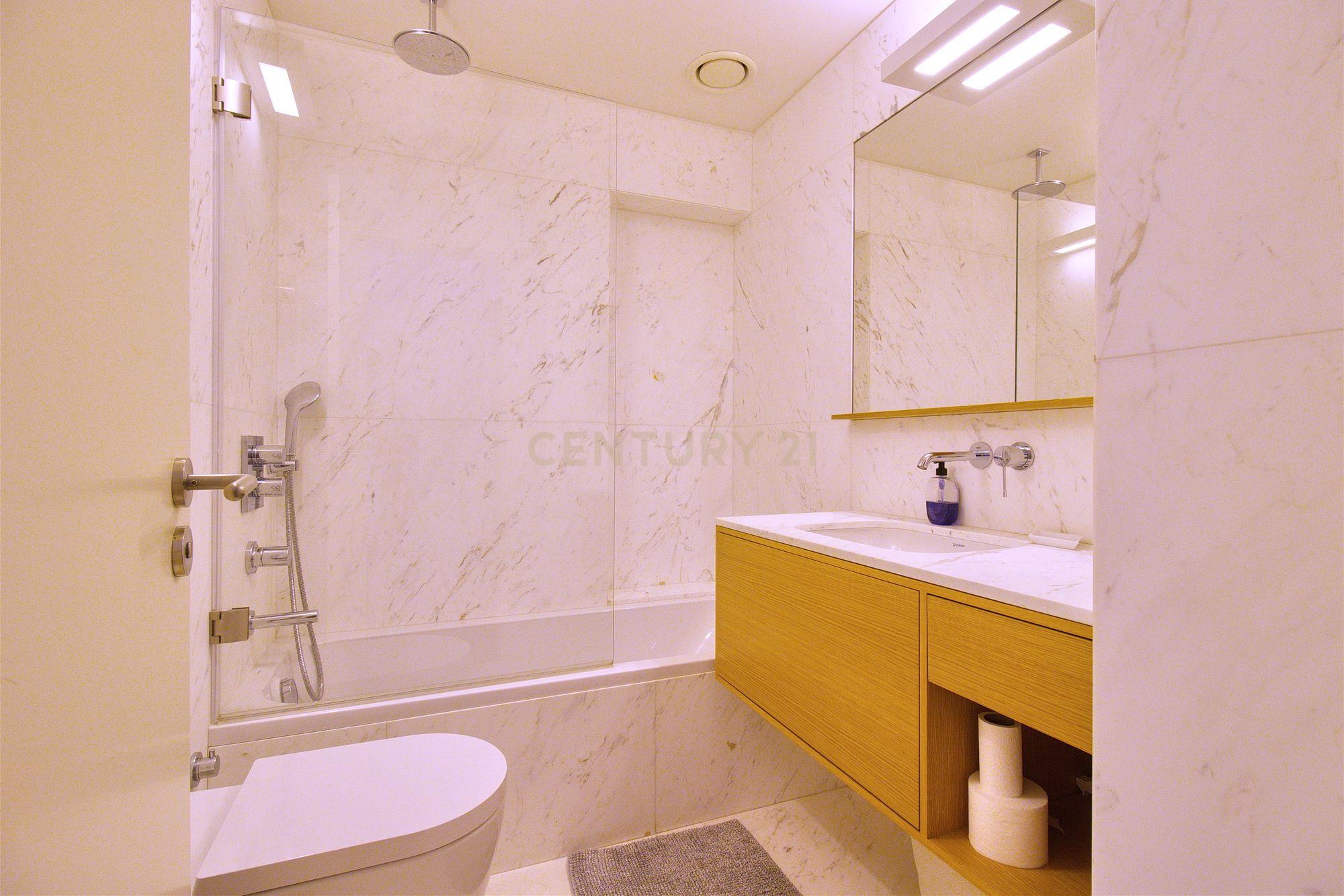 Apartamento T4+1 totalmente remodelado com Garagem no Príncipe Real - Image 23
