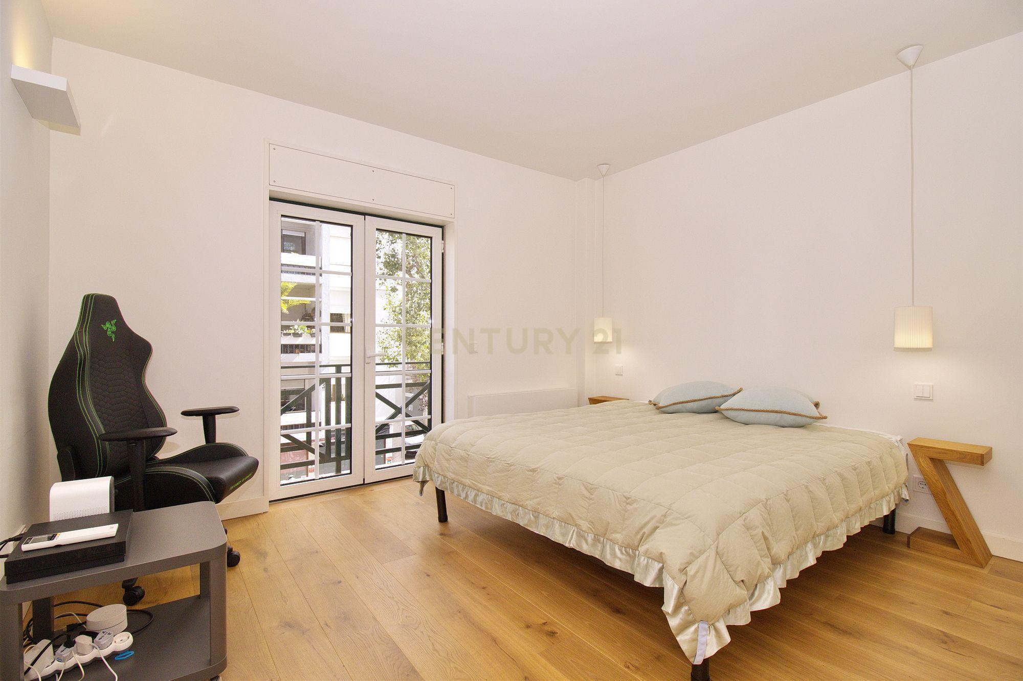 Apartamento T4+1 totalmente remodelado com Garagem no Príncipe Real - Image 22