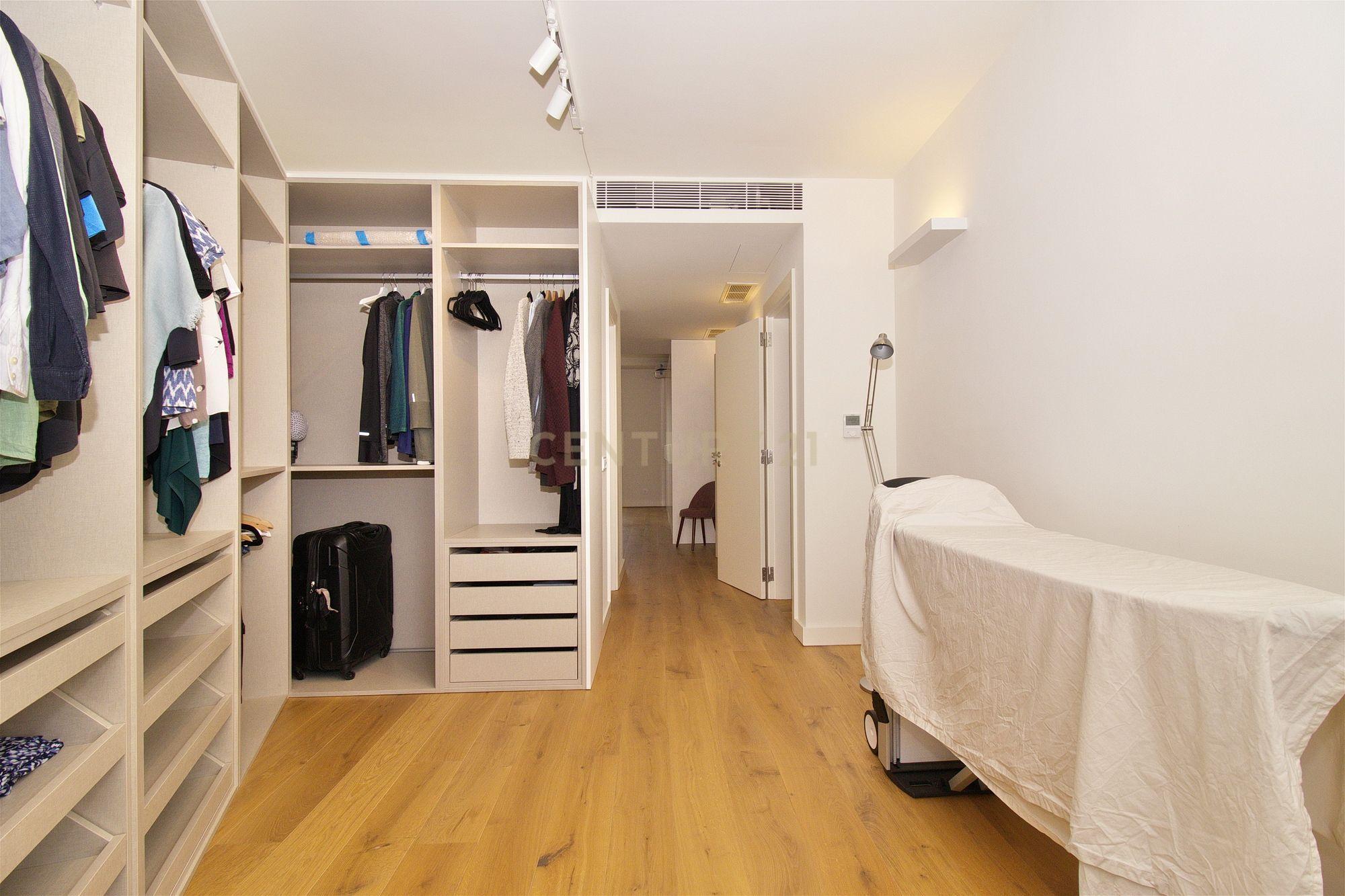 Apartamento T4+1 totalmente remodelado com Garagem no Príncipe Real - Image 26