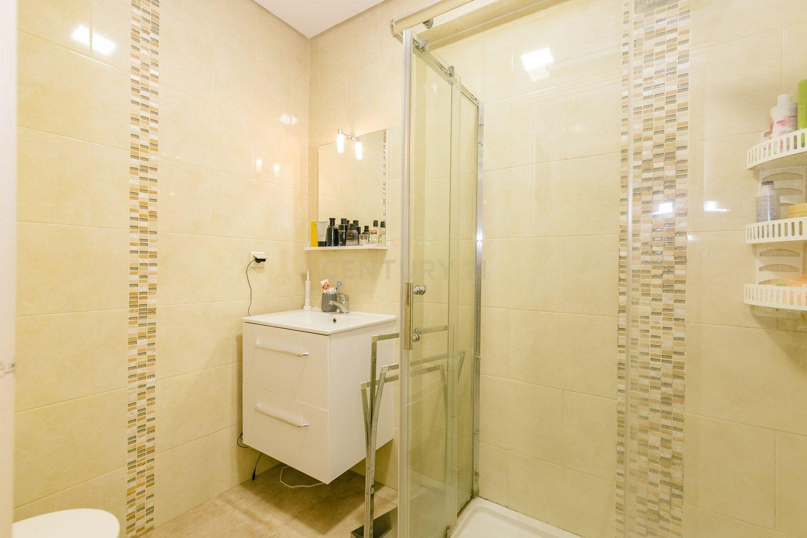 Apartamento T3 em Marvila - Image 20