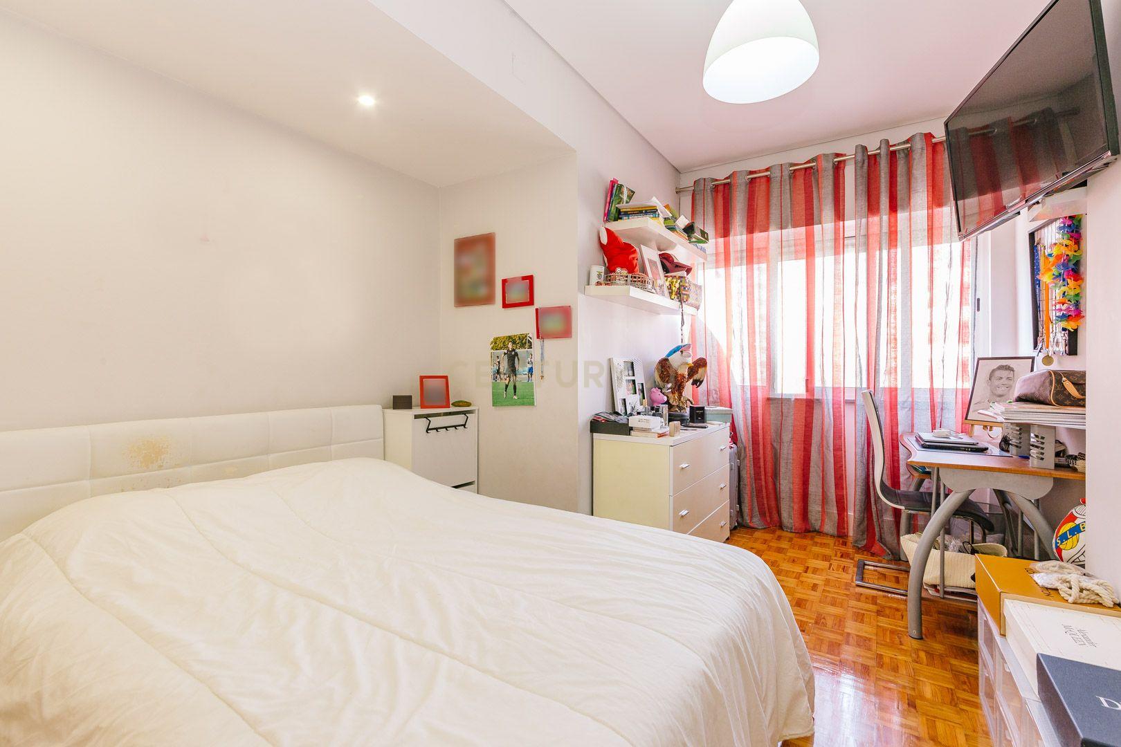 Apartamento T3 em Marvila - Image 21
