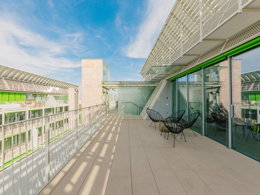Fantástica Pentouse - com Terraço de 54 m2 - Pronto a habitar!! - Image 15