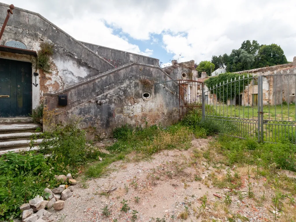 Oportunidade Única: Terreno Urbano em Alcobaça - Image 6