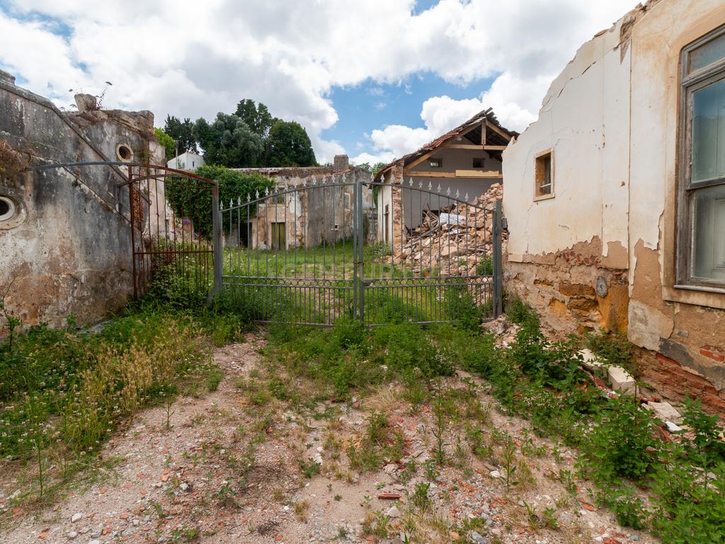 Oportunidade Única: Terreno Urbano em Alcobaça - Image 5