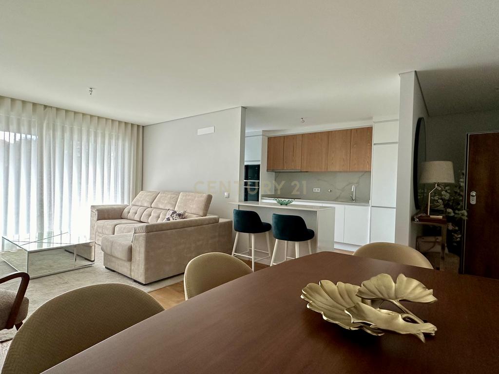 Apartamentos NOVOS T2, T3 em Santo António, Funchal, Ilha da Madeira - Image 11