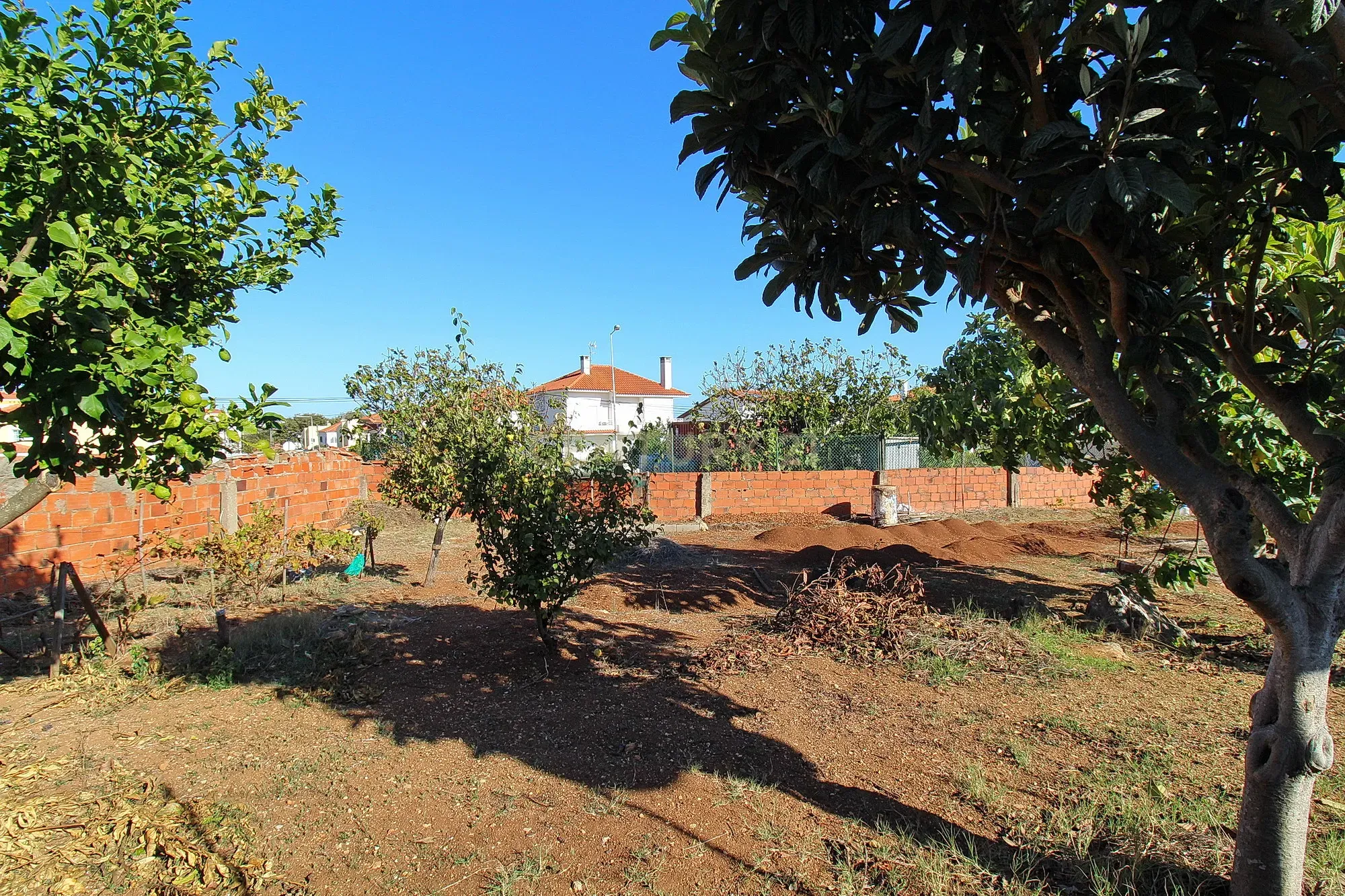 Terreno Rústico (urbanizável) - São Domingos de Rana (Outeiro de Polima) - Image 1