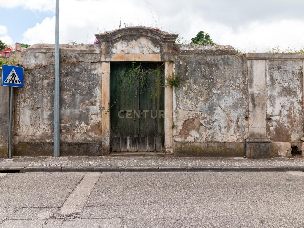 Oportunidade Única: Terreno Urbano em Alcobaça - Image 3