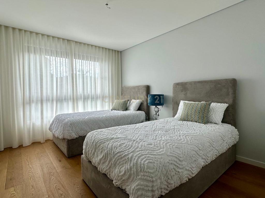 Apartamentos NOVOS T2, T3 em Santo António, Funchal, Ilha da Madeira - Image 17