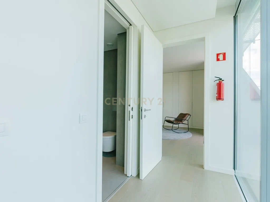 Fantástica Pentouse - com Terraço de 54 m2 - Pronto a habitar!! - Image 21