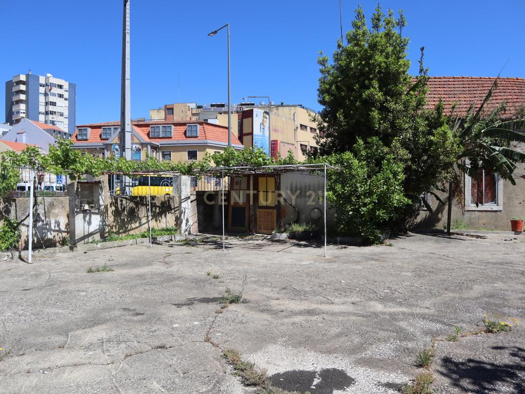 Dois lotes de terreno para construção – Cova Piedade - Almada - Image 2