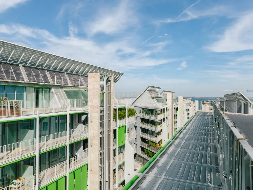 Fantástica Pentouse - com Terraço de 54 m2 - Pronto a habitar!! - Image 12