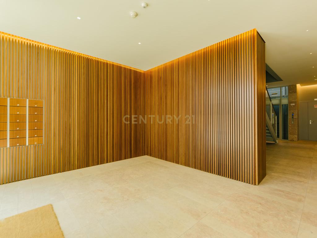 Fantástica Pentouse - com Terraço de 54 m2 - Pronto a habitar!! - Image 24