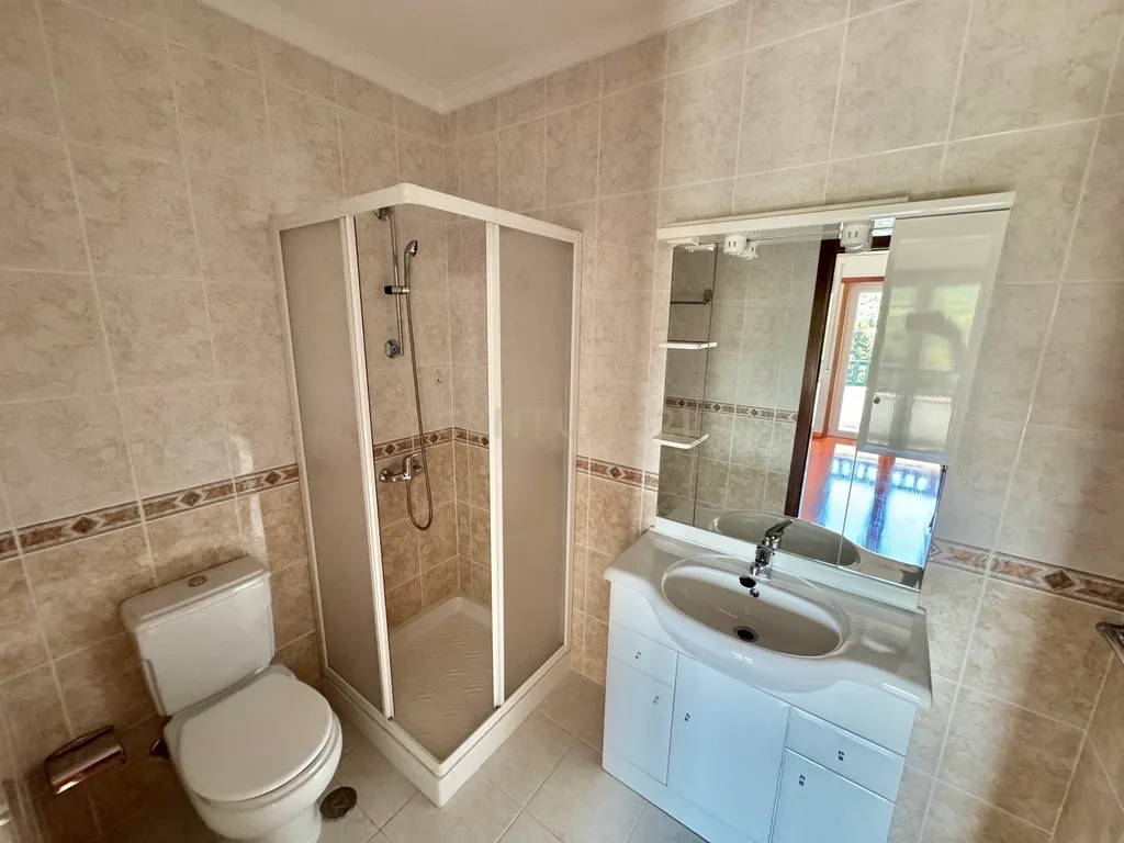 Moradia T4, Chaves - Image 13