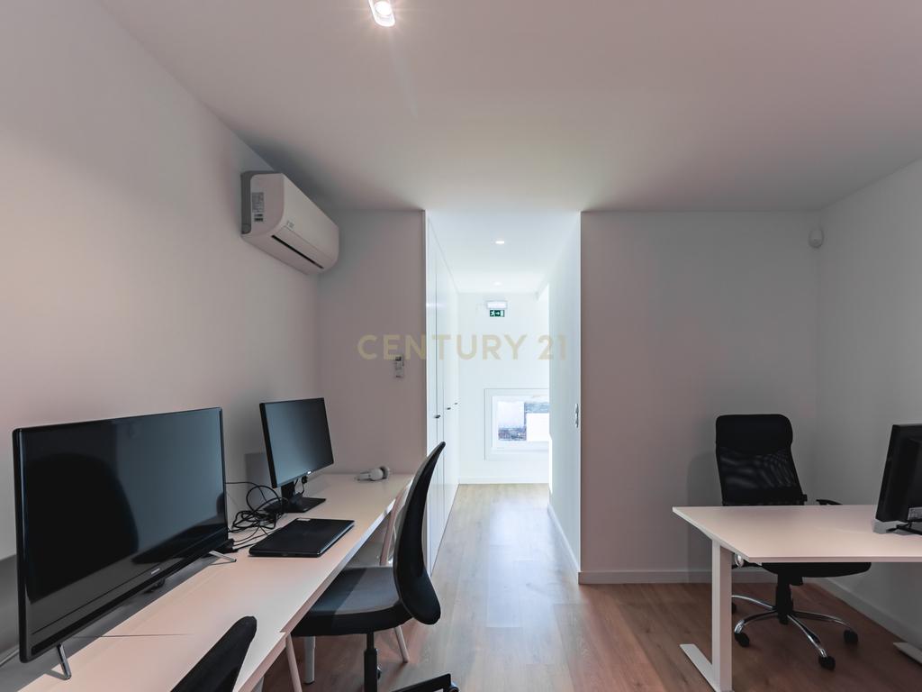 Smart Office / Loft em Gaia - Image 56
